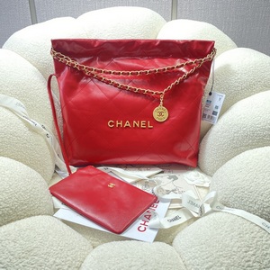 Chanel Handbags 962